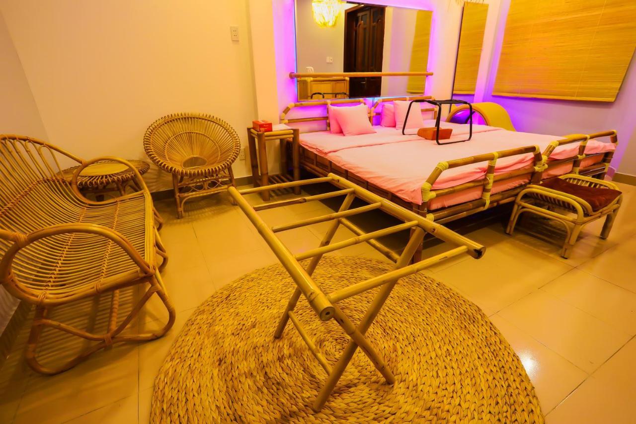 Love hôtel Lồng đèn đỏ